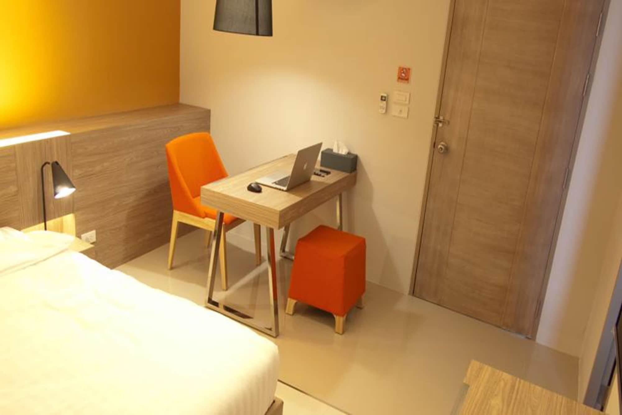Abizz Hotel Lampang Airport Exterior foto