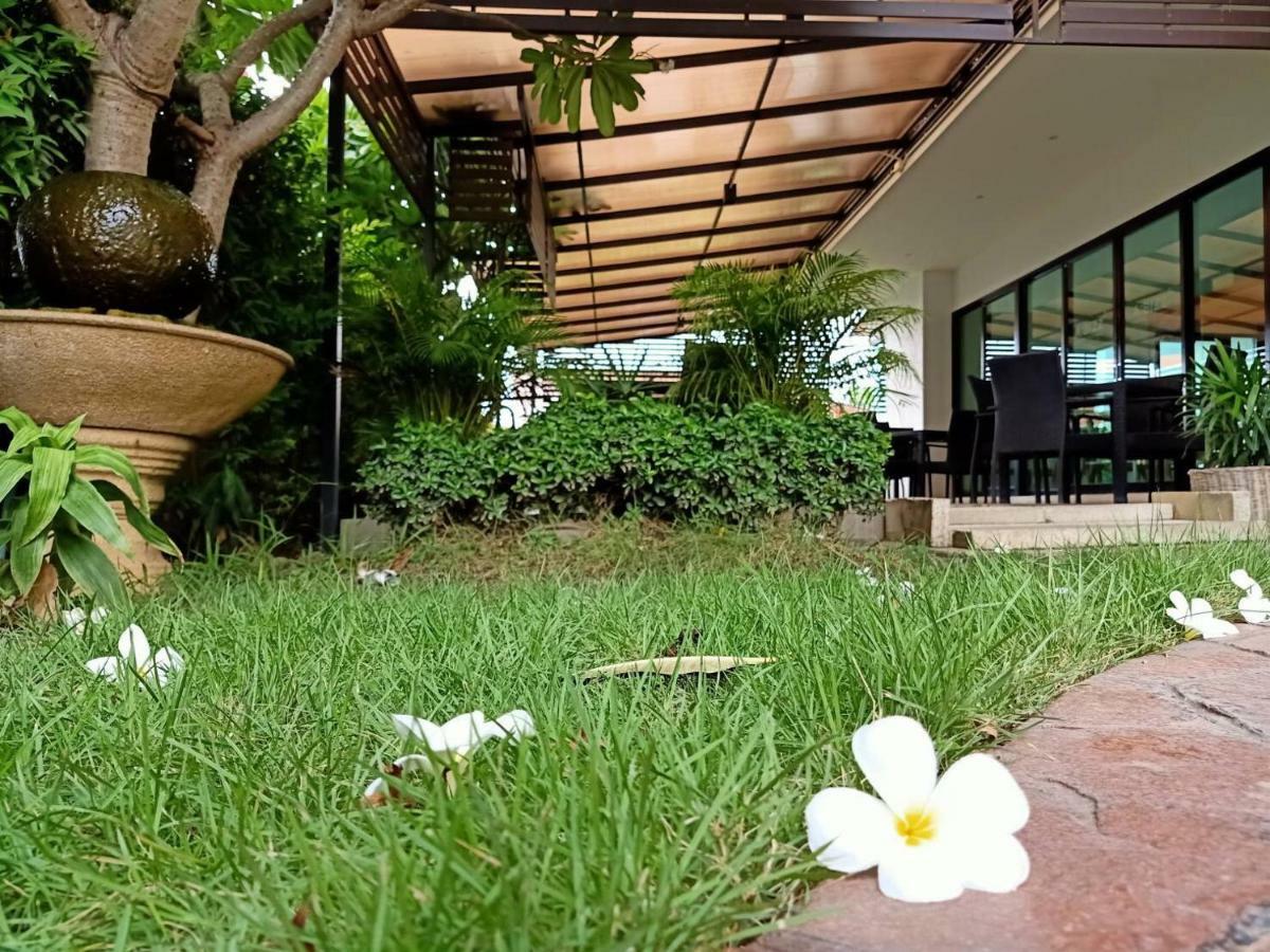 Abizz Hotel Lampang Airport Exterior foto