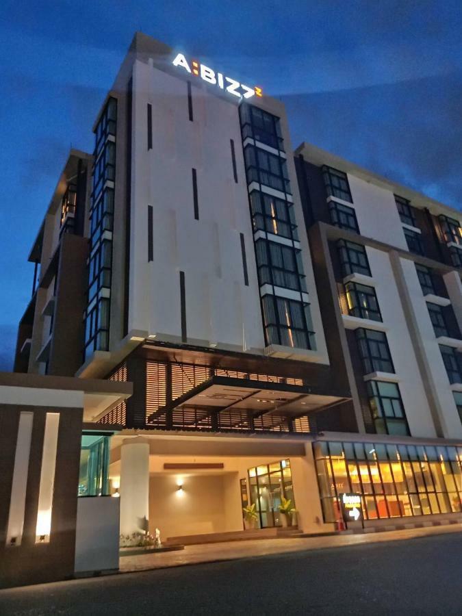 Abizz Hotel Lampang Airport Exterior foto